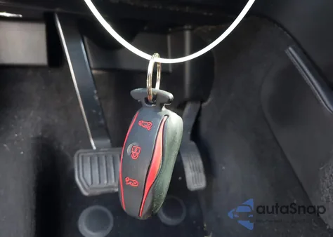 2016 Tesla Model X 60D/70D/75D/90D/P100D from USA, damaged, VIN 5YJXCBE27GF016719